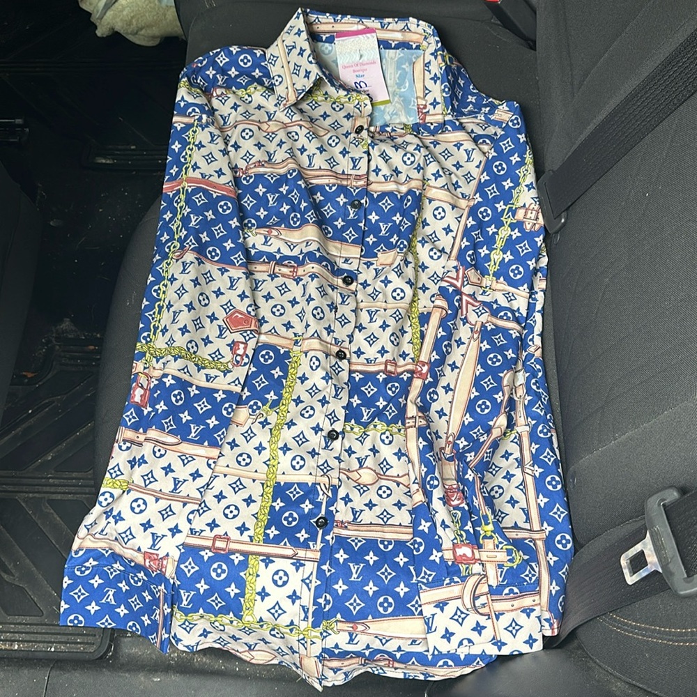 Never been worn original tag still on it